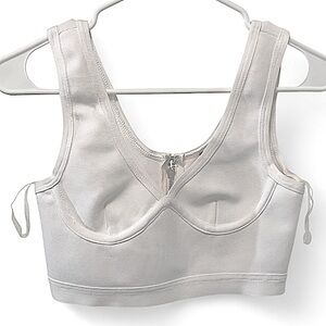 NWOT Nova Luxe
 White Zippered Sports Bra Top